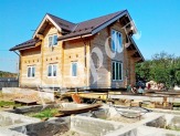Подъем дачного дома, поднять дом для ремонта фундамента